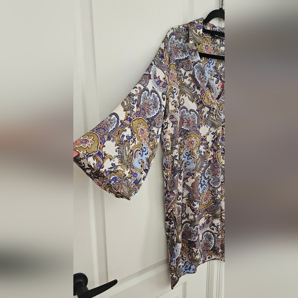 Zara Silky/satiny Paisley Print Tunic Dress - Picture 4 of 6